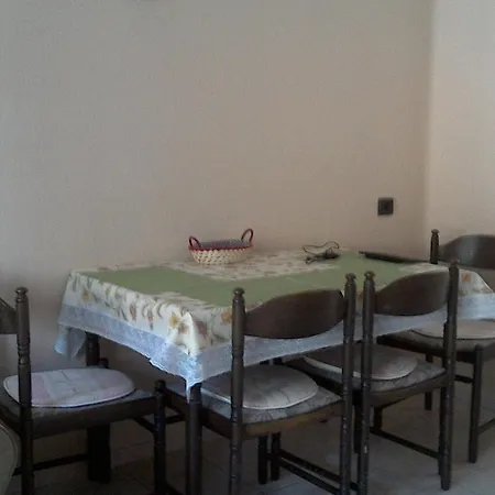 Balatonpart-lak 公寓