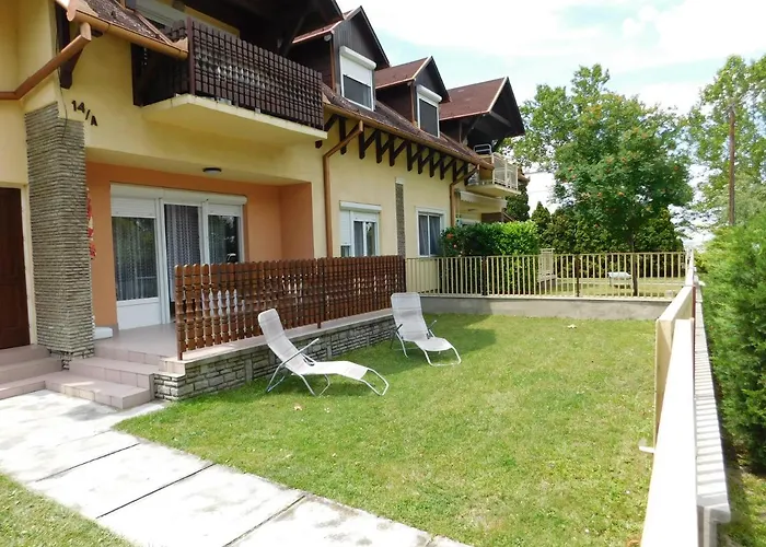 Balatonpart-lak Apartmán Balatonfenyves