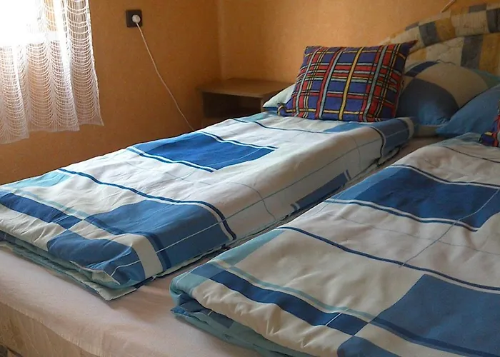 Balatonpart-lak Daire